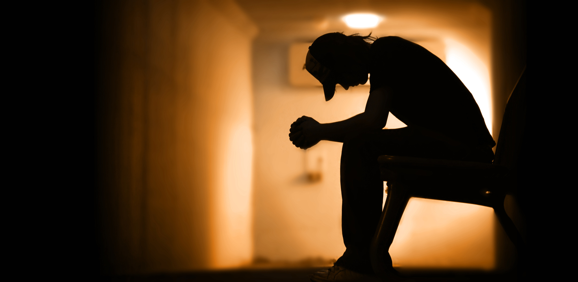 the warning signs of an addict - how to tell if someone is addicted to drugs or alcohol